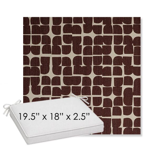 Picture of Toggle Plumberry | Sunbrella® 19.5" x 18" Outdoor Dining Cushion
